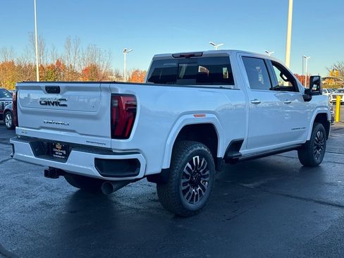 New 2026 GMC Sierra 2500 Denali Ultimate image 11