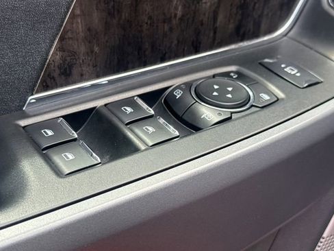 Used 2024 Ford F250 Lariat w/ Sport Appearance Package AWD/4WD image 20