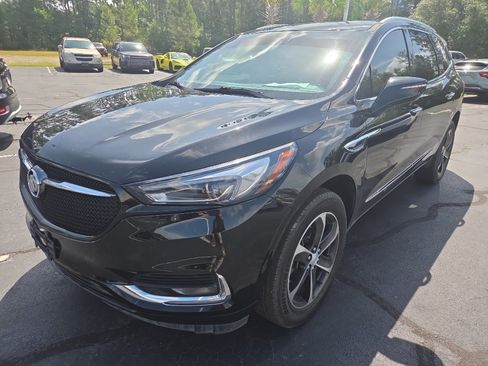 Used 2021 Buick Enclave Essence w/ Sport Touring Edition FWD image 1