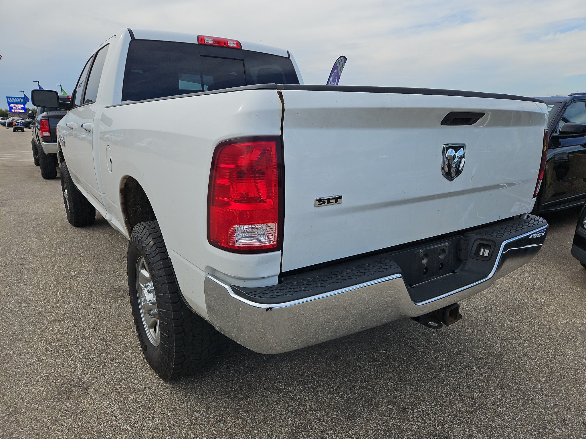 Used 2018 RAM 2500 SLT AWD/4WD image 7
