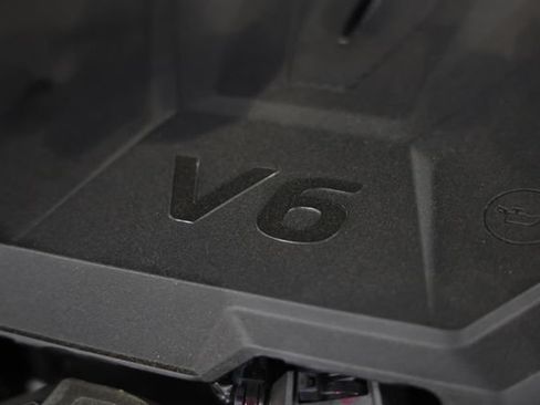 Used 2026 Genesis GV70 3.5T Sport Advanced AWD/4WD image 7