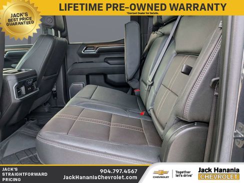 Certified 2022 Chevrolet Silverado 1500 High Country w/ Technology Package AWD/4WD image 14