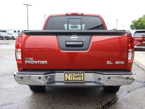 Used 2019 Nissan Frontier SL AWD/4WD image 6