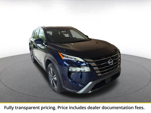 Used 2026 Nissan Rogue SL FWD image 2