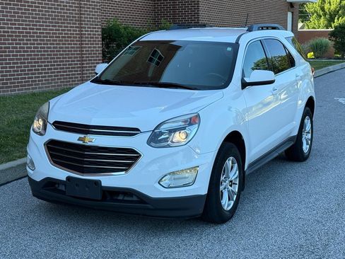 Used 2017 Chevrolet Equinox LT w/ Convenience Package FWD image 1