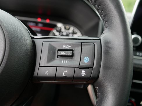 Certified 2023 Nissan Rogue SV w/ SV Premium B Package AWD/4WD image 29