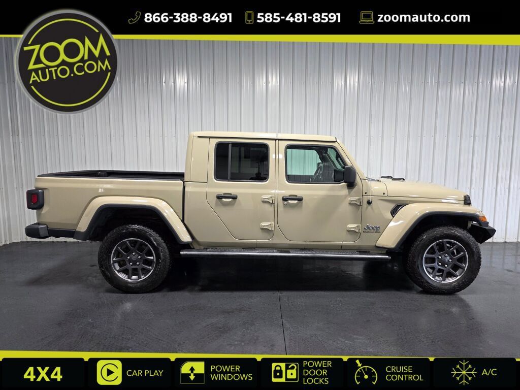 Used 2020 Jeep Gladiator Overland AWD/4WD image 1