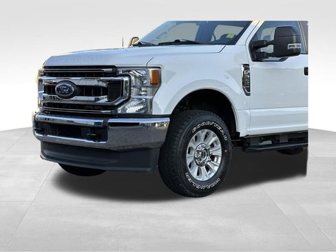 Certified 2022 Ford F250 XL w/ STX Appearance Package AWD/4WD image 24