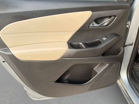 Used 2023 Chevrolet Traverse LS w/ LPO, Floor Liner Package AWD/4WD image 12