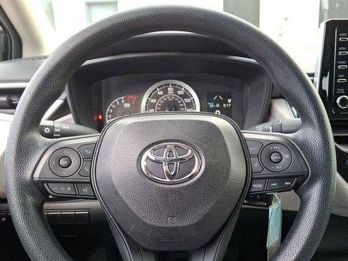 Certified 2021 Toyota Corolla LE image 18