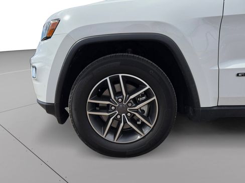 Used 2021 Jeep Grand Cherokee Limited image 9