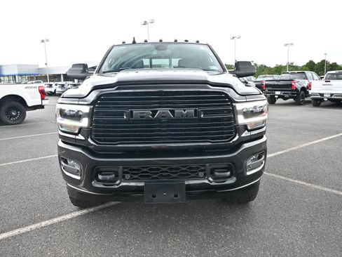 Used 2022 RAM 2500 Laramie AWD/4WD image 3