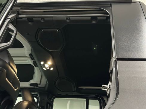 Used 2023 Jeep Gladiator Mojave w/ Safety Group image 23