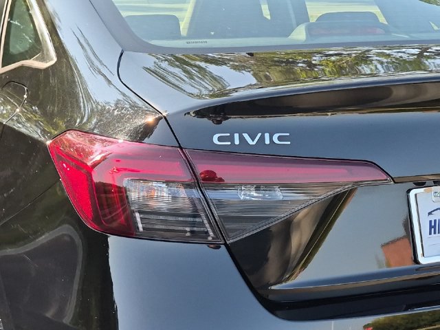 Used 2025 Honda Civic LX image 21