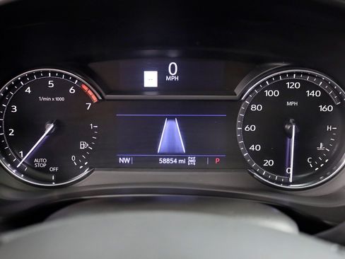 Used 2019 Cadillac XT4 Premium Luxury w/ Enhanced Visibility Package AWD/4WD image 16