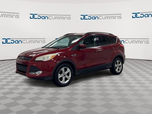 Used 2014 Ford Escape SE w/ Equipment Group 201A image 4