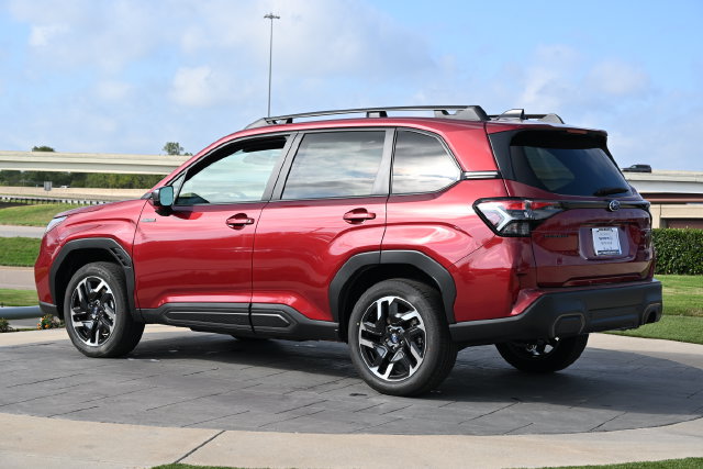 New 2026 Subaru Forester Touring AWD/4WD image 5