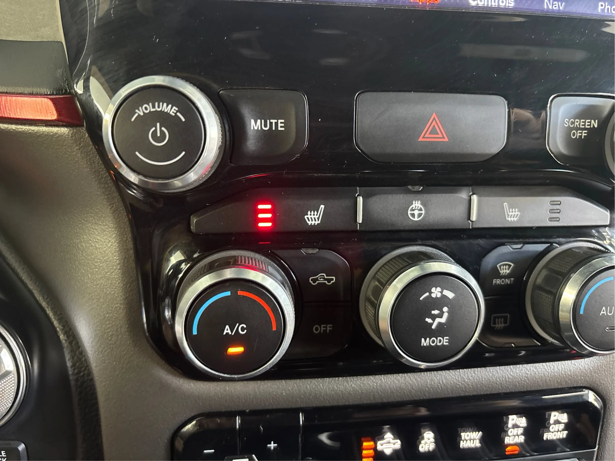 Used 2019 RAM 1500 Rebel w/ Rebel Level 2 Equipment Group AWD/4WD image 41