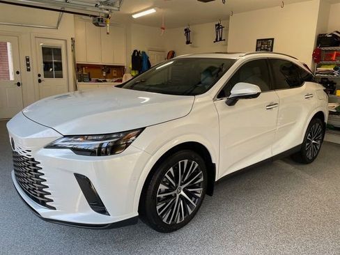 Used 2024 Lexus RX 350 Premium Plus w/ Convenience Package AWD/4WD image 3