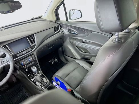 Used 2019 Buick Encore Essence image 22