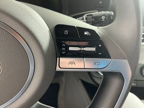 Used 2024 Hyundai Elantra SE image 26