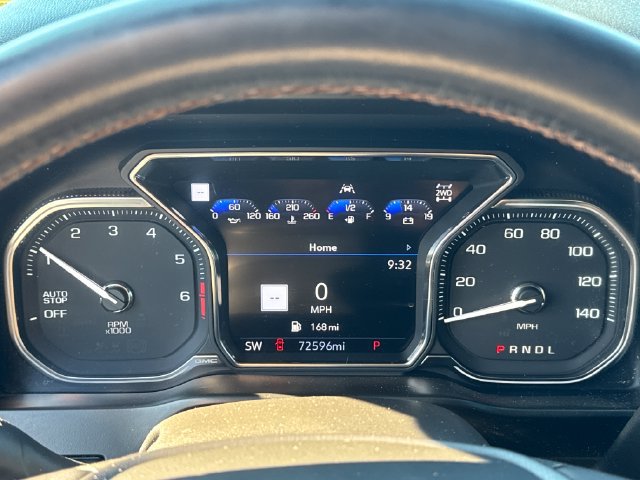 Used 2021 GMC Sierra 1500 AT4 w/ Technology Package AWD/4WD image 17