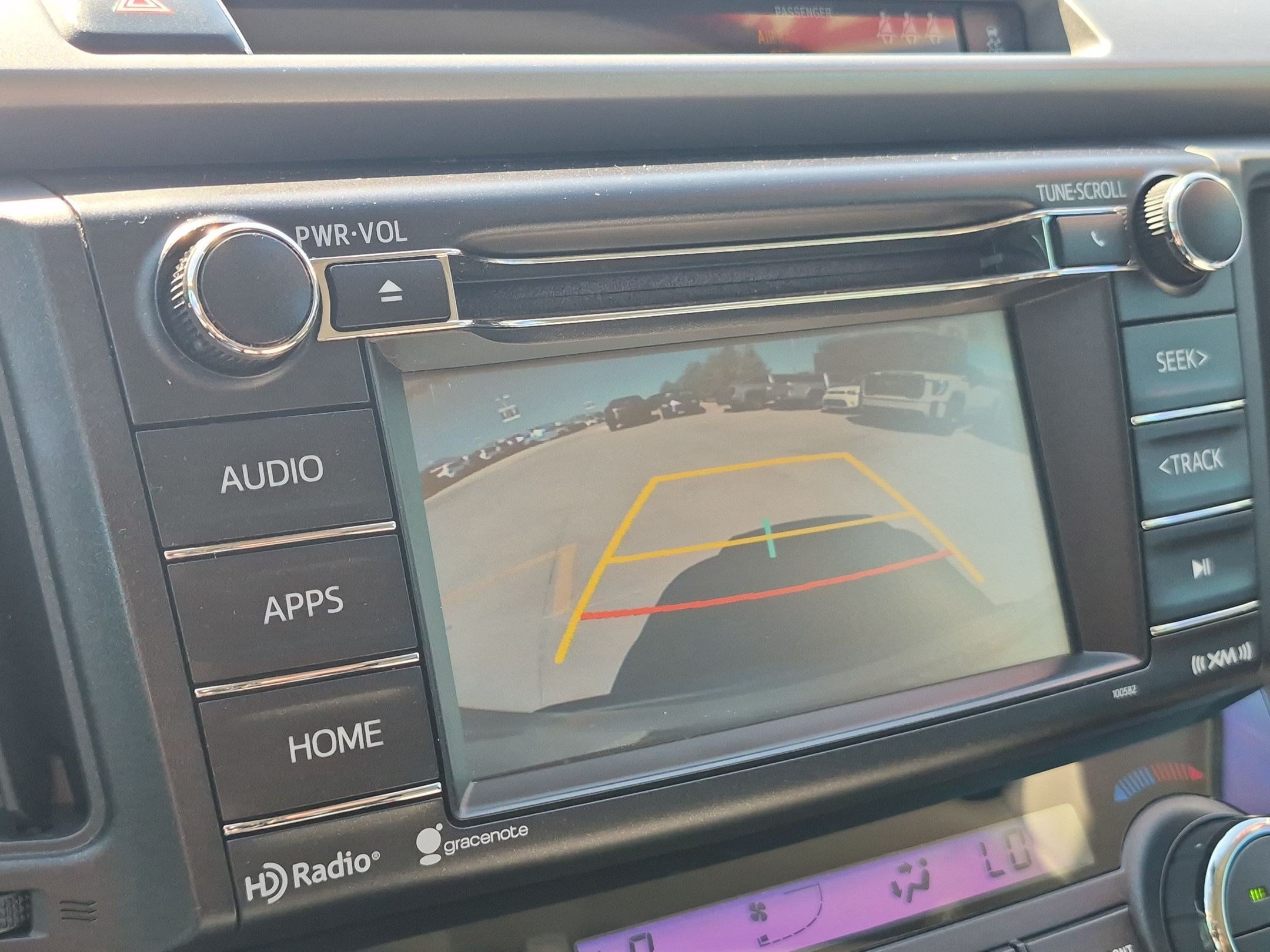 Used 2018 Toyota RAV4 XLE AWD/4WD image 20