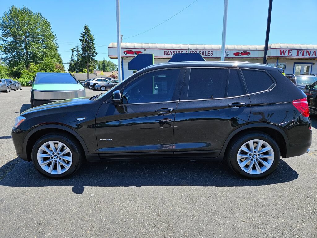 Used 2016 BMW X3 xDrive28i w/ Driver Assistance Package AWD/4WD image 2