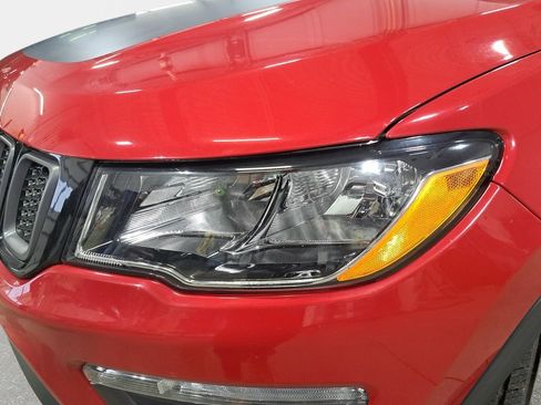 Used 2019 Jeep Compass Trailhawk w/ Cold Weather Group image 30