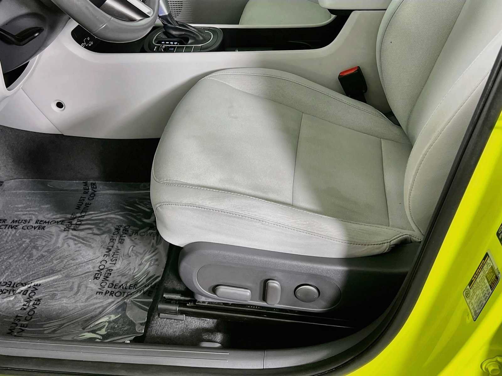 Certified 2024 Hyundai Kona SEL AWD/4WD image 20