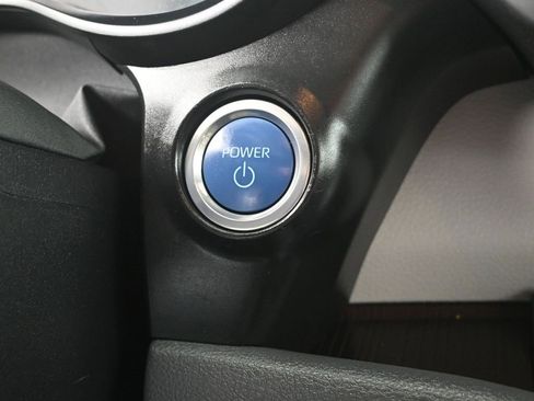 Used 2024 Toyota Sienna LE image 23