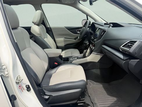 Used 2019 Subaru Forester Limited AWD/4WD image 13
