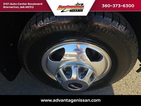 Used 2014 GMC Sierra 3500 Denali AWD/4WD image 25