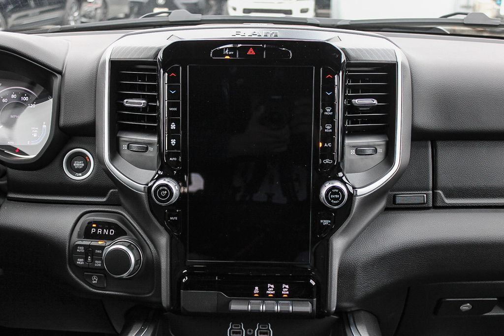 New 2026 RAM 1500 Big Horn AWD/4WD image 14