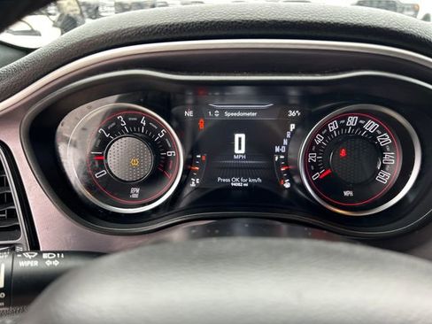 Used 2019 Dodge Challenger SXT image 15