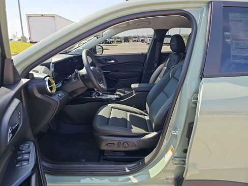 New 2026 Chevrolet Trax ACTIV w/ Driver Confidence Package FWD image 18