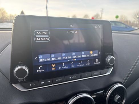 Used 2024 Nissan Sentra SV image 7