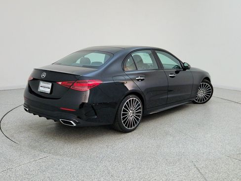 Used 2024 Mercedes-Benz C 300 Sedan image 4