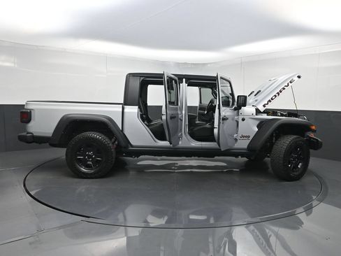 Used 2022 Jeep Gladiator Mojave AWD/4WD image 35