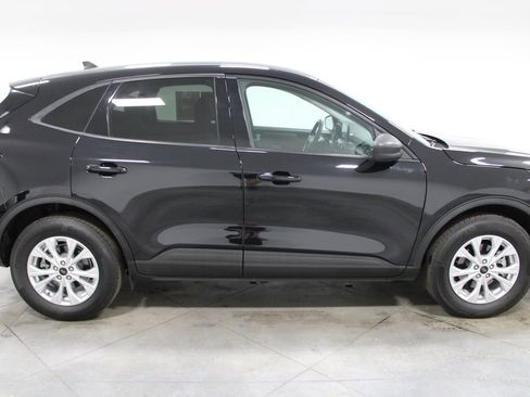 Used 2025 Ford Escape Active image 11