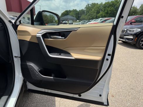 Used 2024 Toyota RAV4 XLE Premium w/ Weather Package AWD/4WD image 28