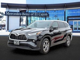 Used 2023 Toyota Highlander XLE FWD 360° Tour