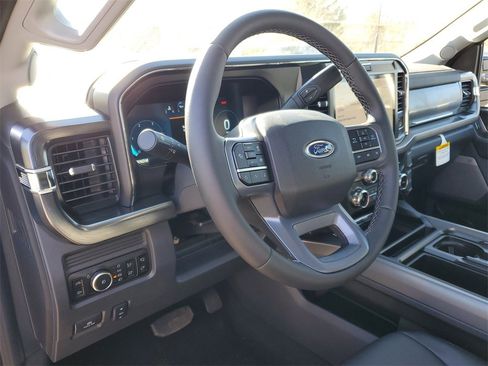 New 2026 Ford F250 Lariat w/ Black Appearance Package image 11