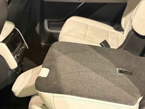 New 2026 Lincoln Aviator AWD image 56