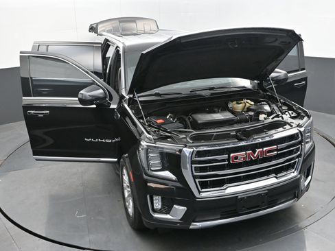 Used 2021 GMC Yukon XL SLT image 35
