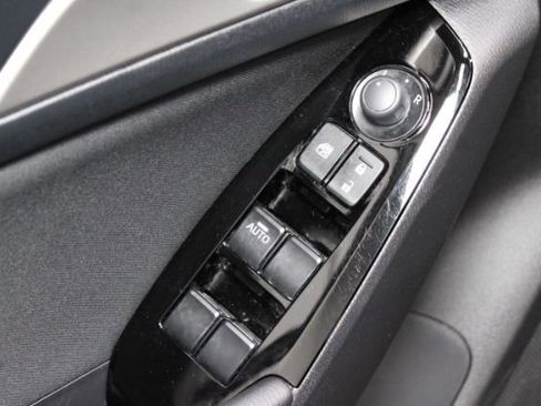 Used 2017 MAZDA MAZDA3 Sport w/ Preferred Equipment Package image 9