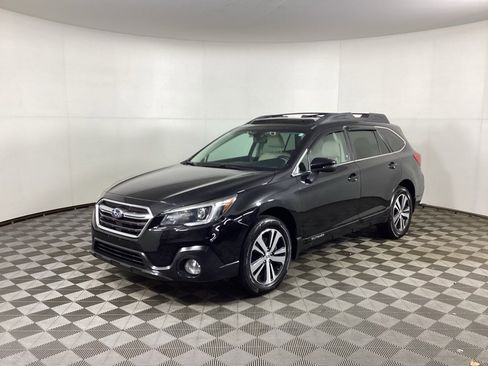 Used 2019 Subaru Outback 3.6R Limited w/ Popular Package #2 image 5
