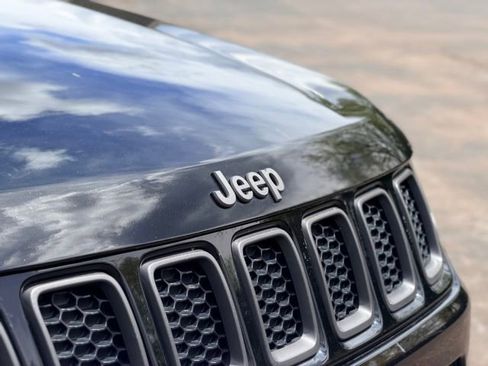 Used 2021 Jeep Compass Latitude AWD/4WD image 30