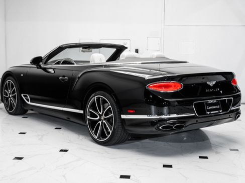 Certified 2020 Bentley Continental GT V8 AWD/4WD image 3