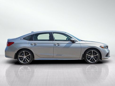 Used 2024 Honda Civic Touring image 6